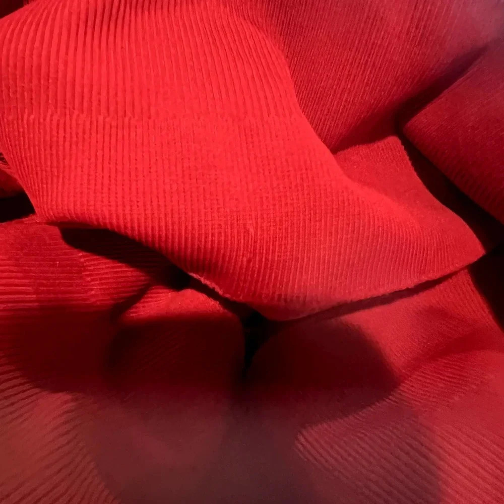 Lululemon Zone In Tight Cranberry Red Size 4 - Picture 7 of 7